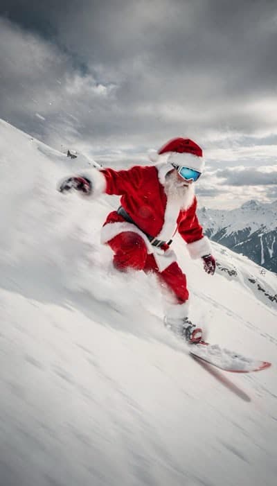 Santa Skiing
